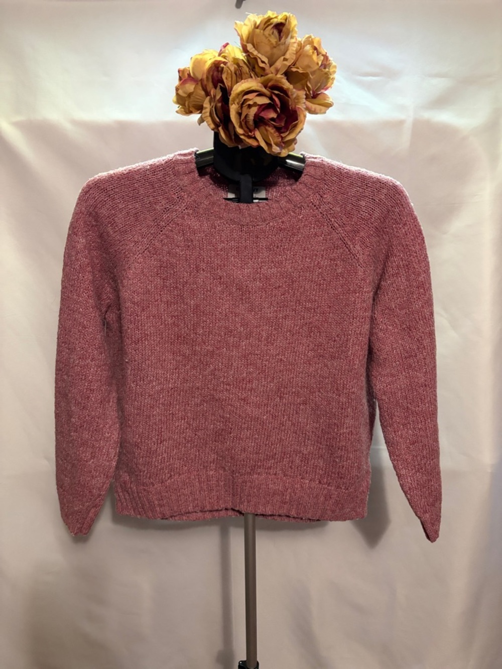Old Navy Pink Crewneck Sweater